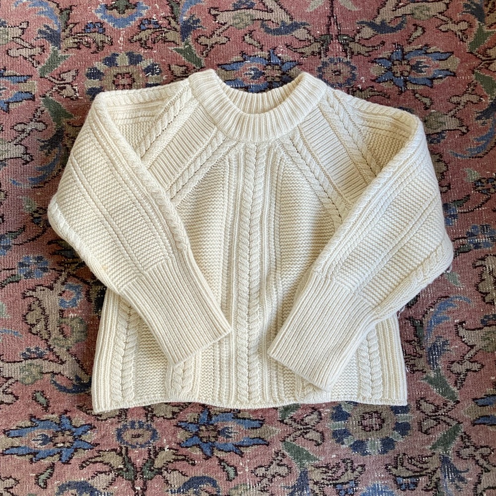 Pixie Market crew neck sweater in cream, great condition